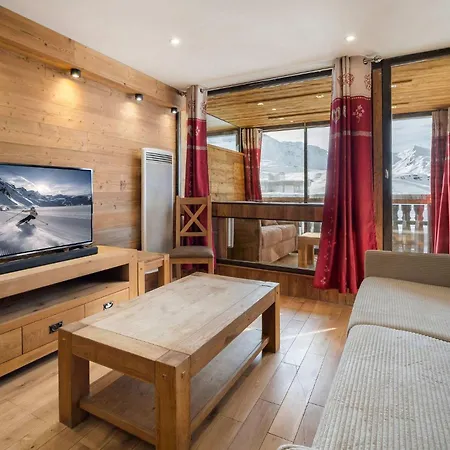 Bright Alpine Flat With Mountain Views - Le Serac